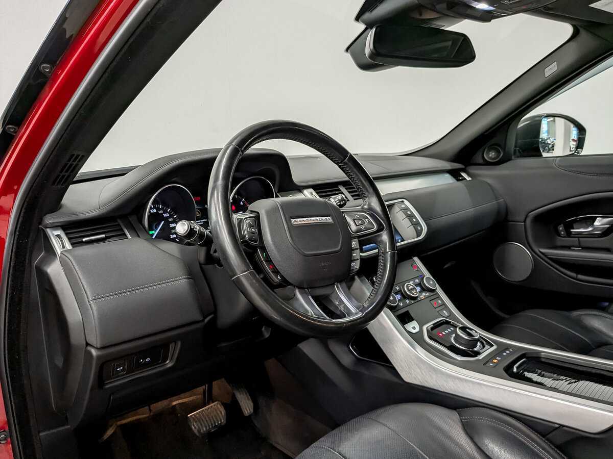 Land Rover Range Rover Evoque с пробегом — 2017 год. Фото: #15