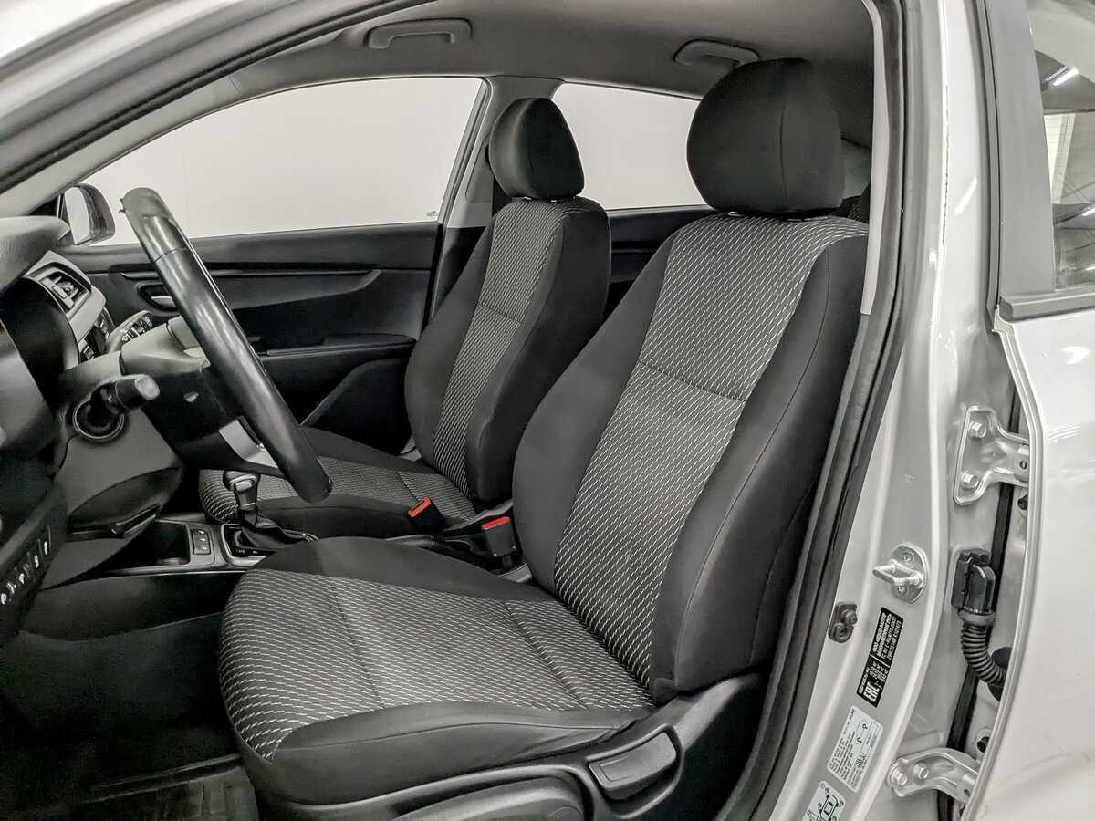 Kia Rio с пробегом — 2020 год. Фото: #17