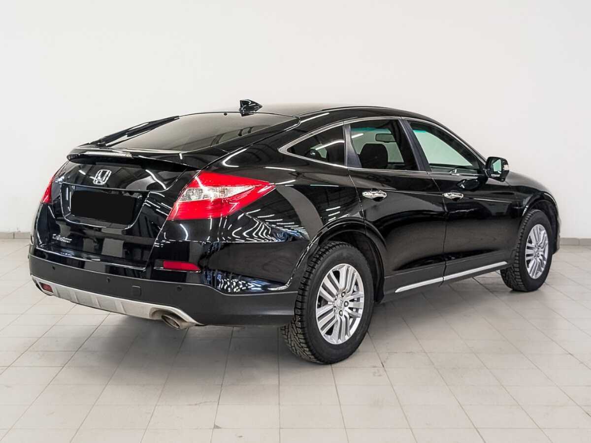 Honda Crosstour с пробегом — 2014 год. Фото: #4