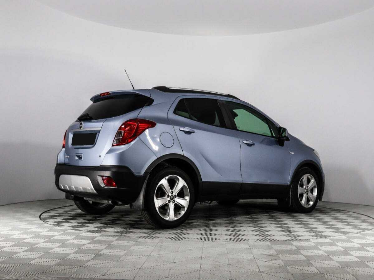 Opel Mokka с пробегом — 2012 год. Фото: #4