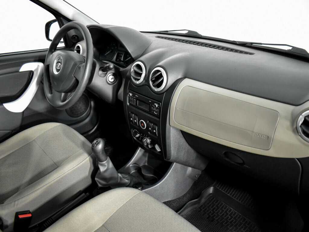 Lada (ВАЗ) Largus с пробегом — 2019 год. Фото: #9