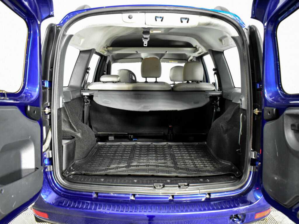 Lada (ВАЗ) Largus с пробегом — 2019 год. Фото: #14