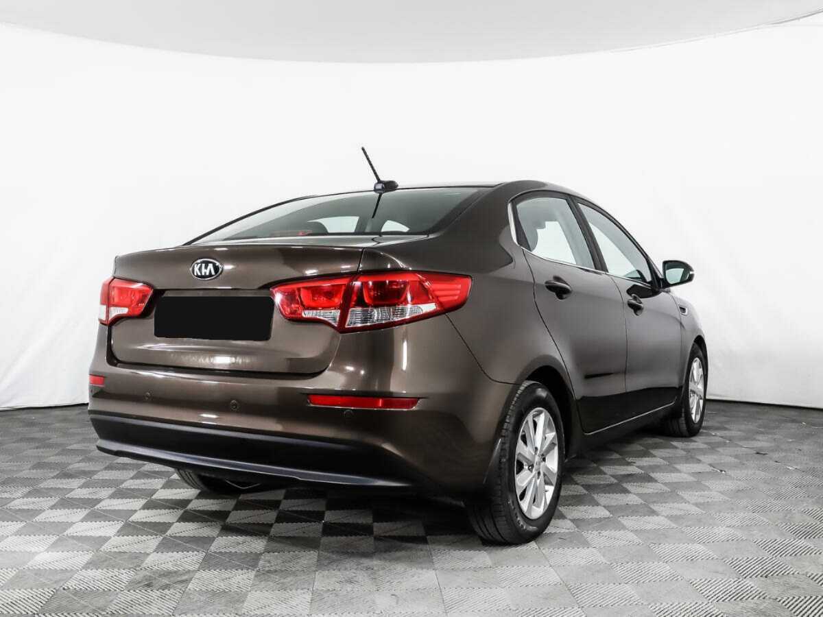 Kia Rio с пробегом — 2017 год. Фото: #4