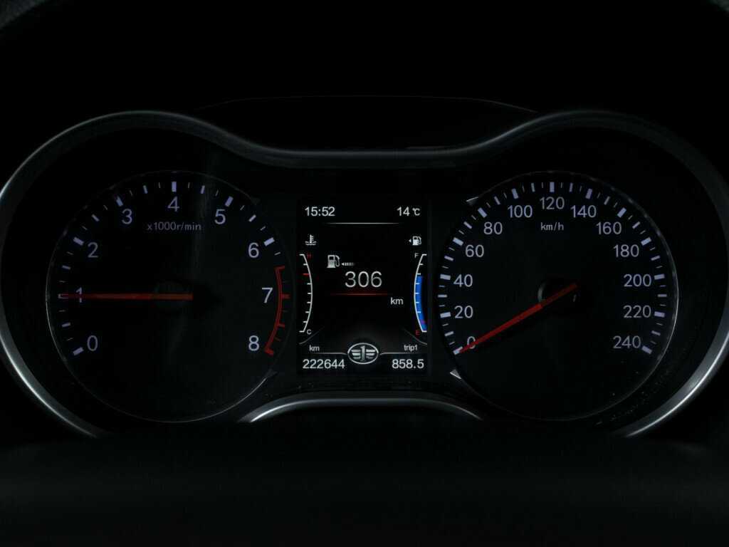 FAW Besturn X80 с пробегом — 2019 год. Фото: #12