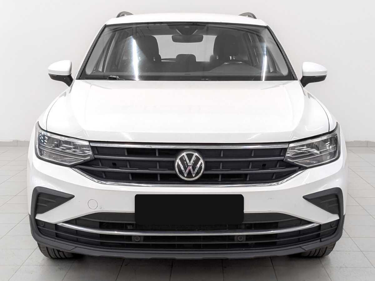 Volkswagen Tiguan с пробегом — 2021 год. Фото: #1