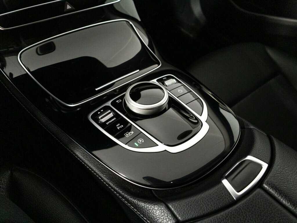 Mercedes-Benz E-Класс с пробегом — 2018 год. Фото: #18