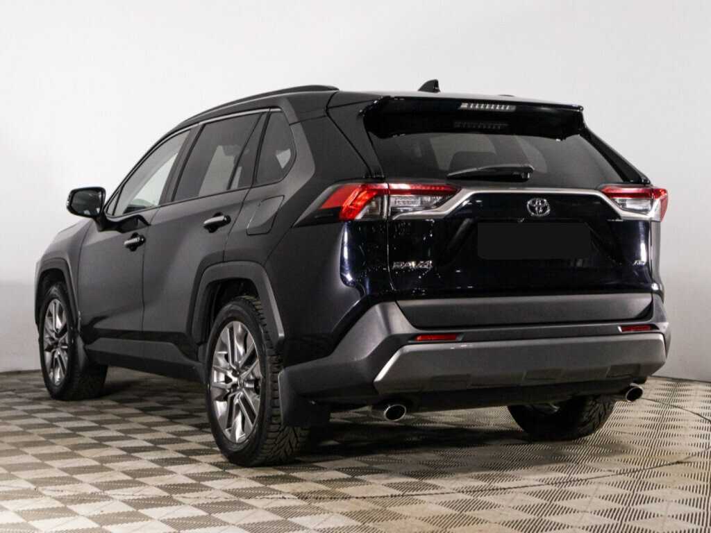 Toyota RAV4 с пробегом — 2020 год. Фото: #6