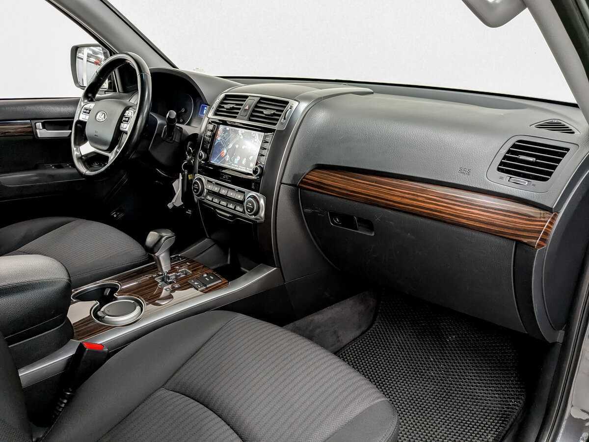 Kia Mohave с пробегом — 2017 год. Фото: #10