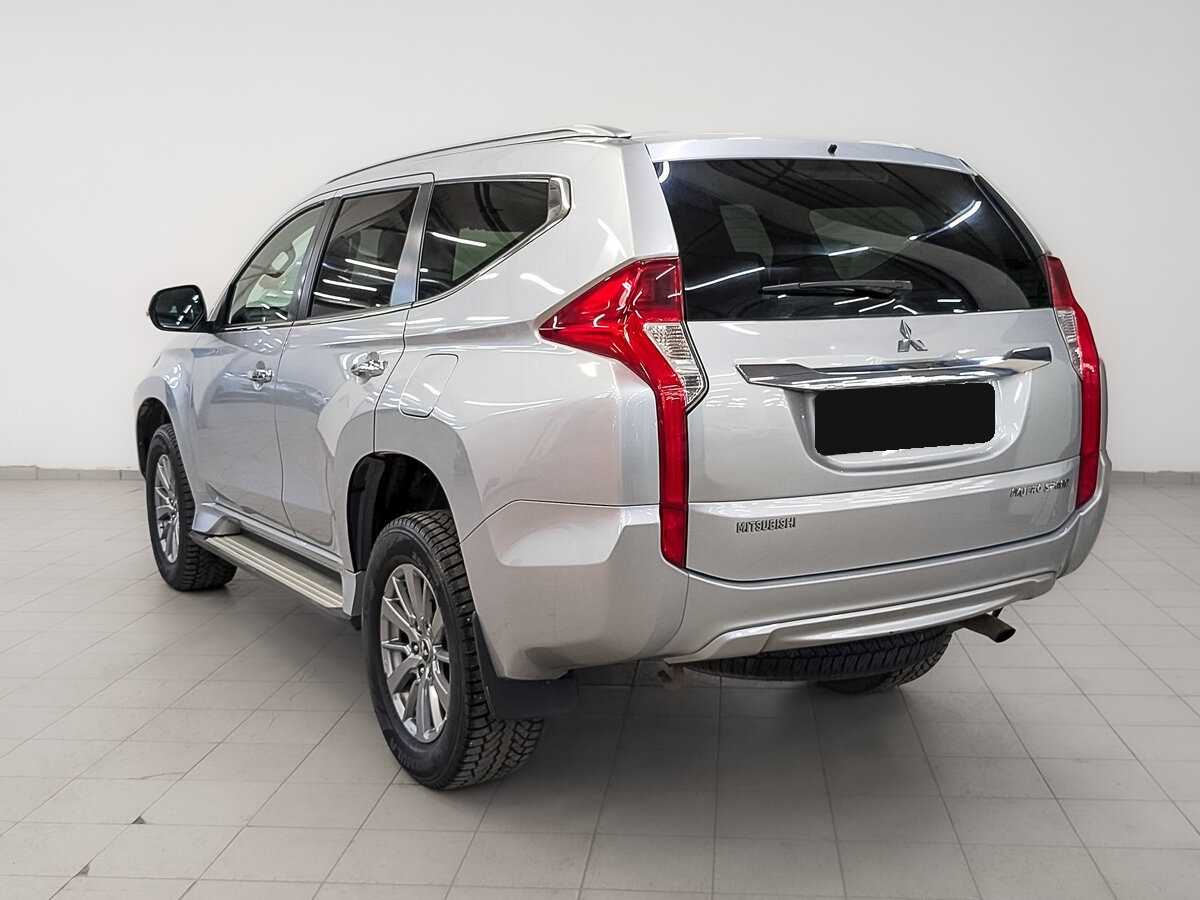 Mitsubishi Pajero Sport с пробегом — 2020 год. Фото: #6