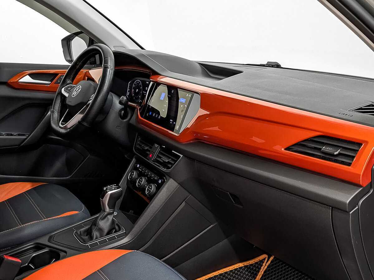 Volkswagen Taos с пробегом — 2021 год. Фото: #12