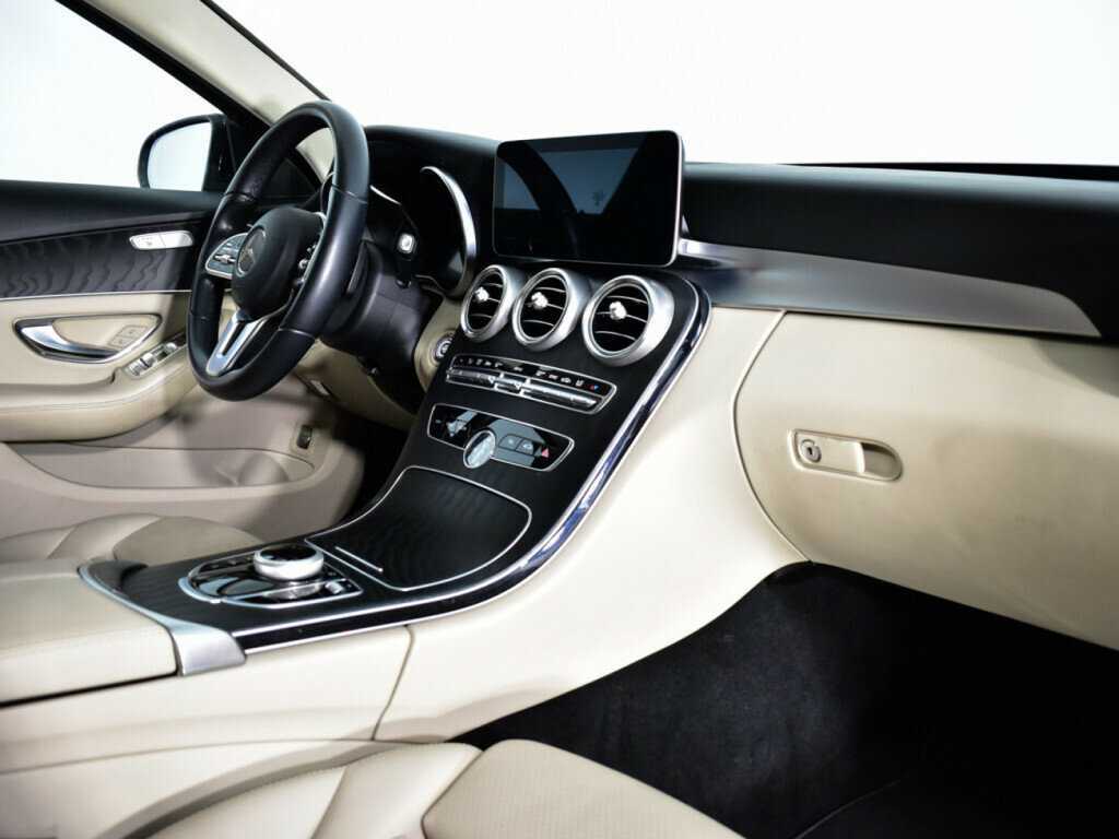 Mercedes-Benz C-Класс с пробегом — 2018 год. Фото: #8