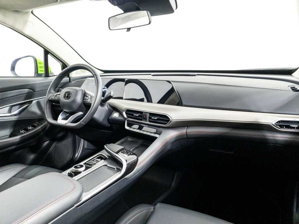 Changan UNI-T с пробегом — 2023 год. Фото: #8