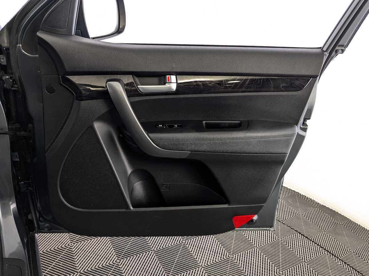 Kia Sorento с пробегом — 2018 год. Фото: #24