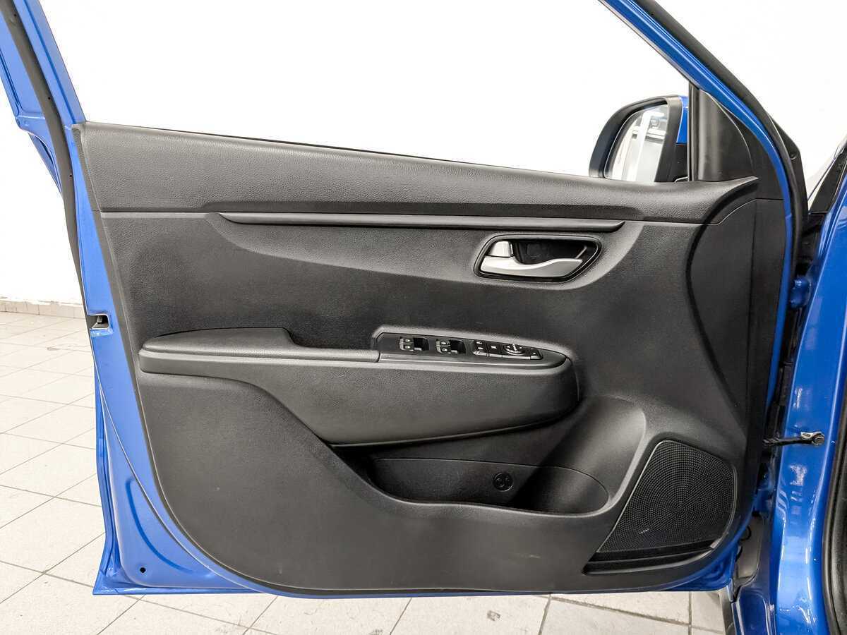Kia Rio с пробегом — 2020 год. Фото: #17