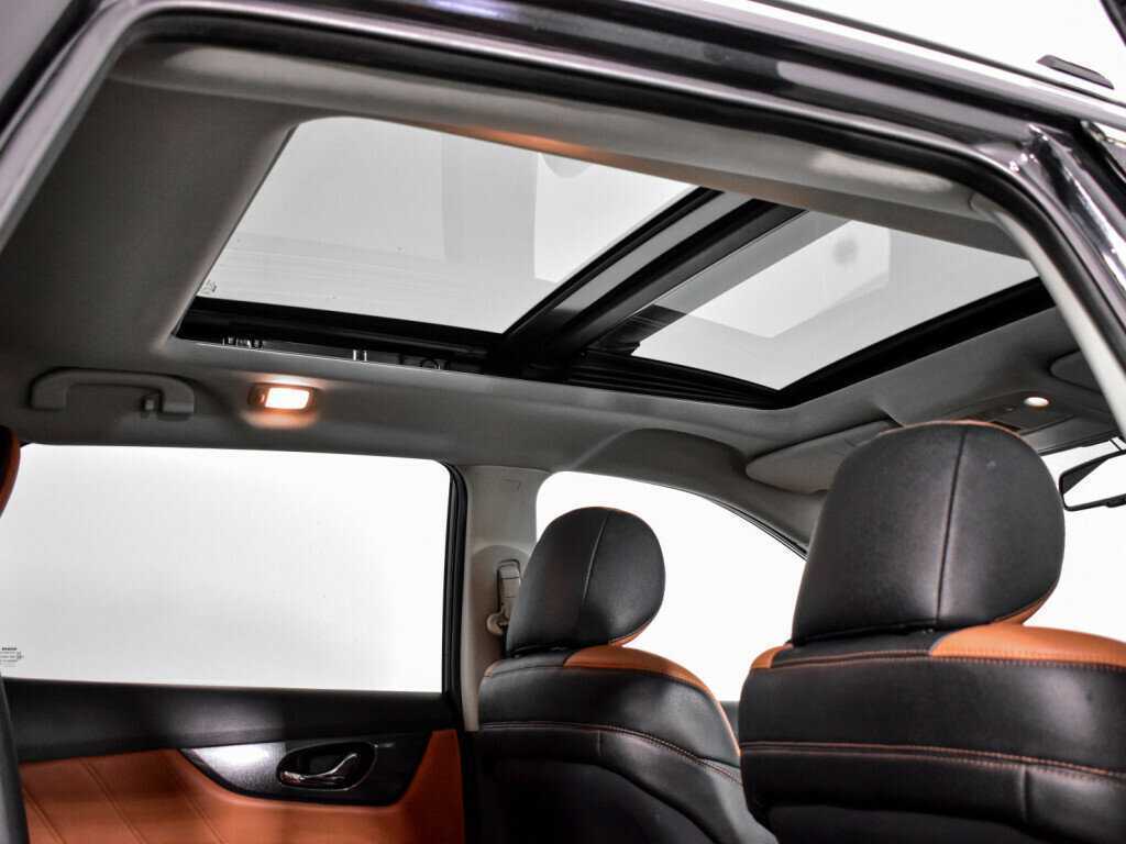 Nissan X-Trail с пробегом — 2015 год. Фото: #16