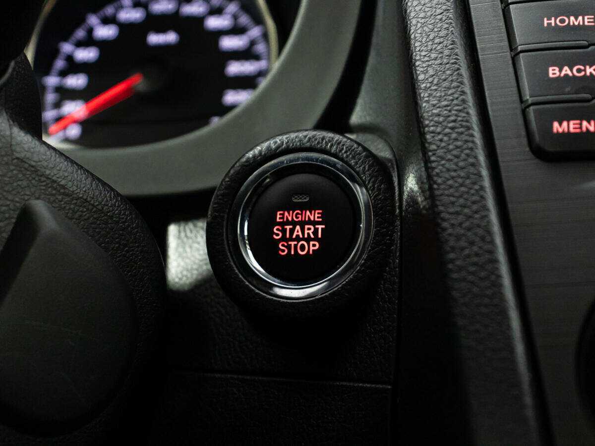 Subaru XV с пробегом — 2014 год. Фото: #18