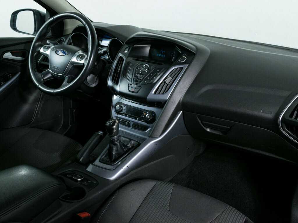 Ford Focus с пробегом — 2013 год. Фото: #7