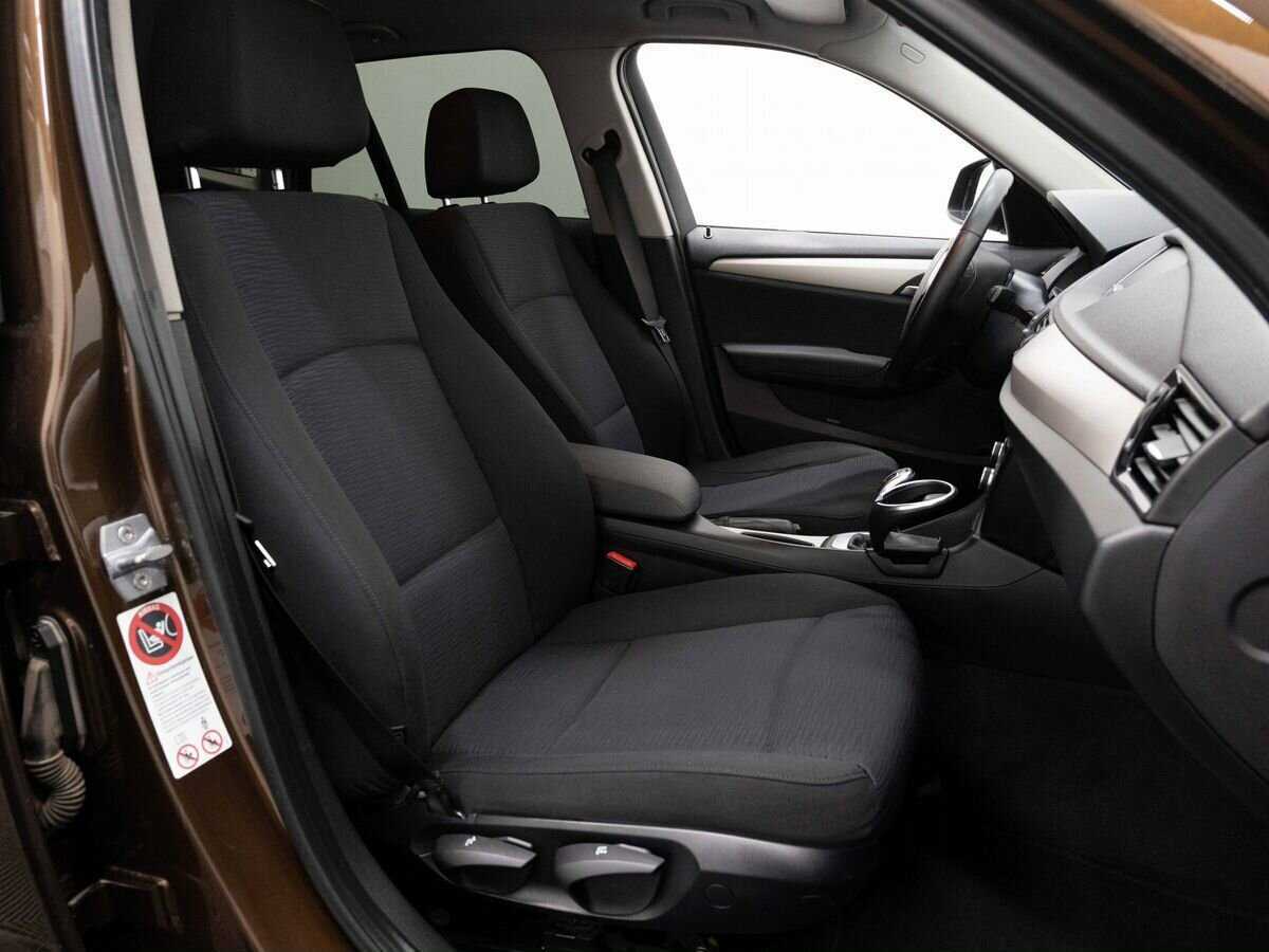 BMW X1 с пробегом — 2013 год. Фото: #13