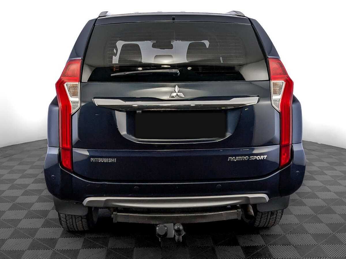 Mitsubishi Pajero Sport с пробегом — 2019 год. Фото: #4