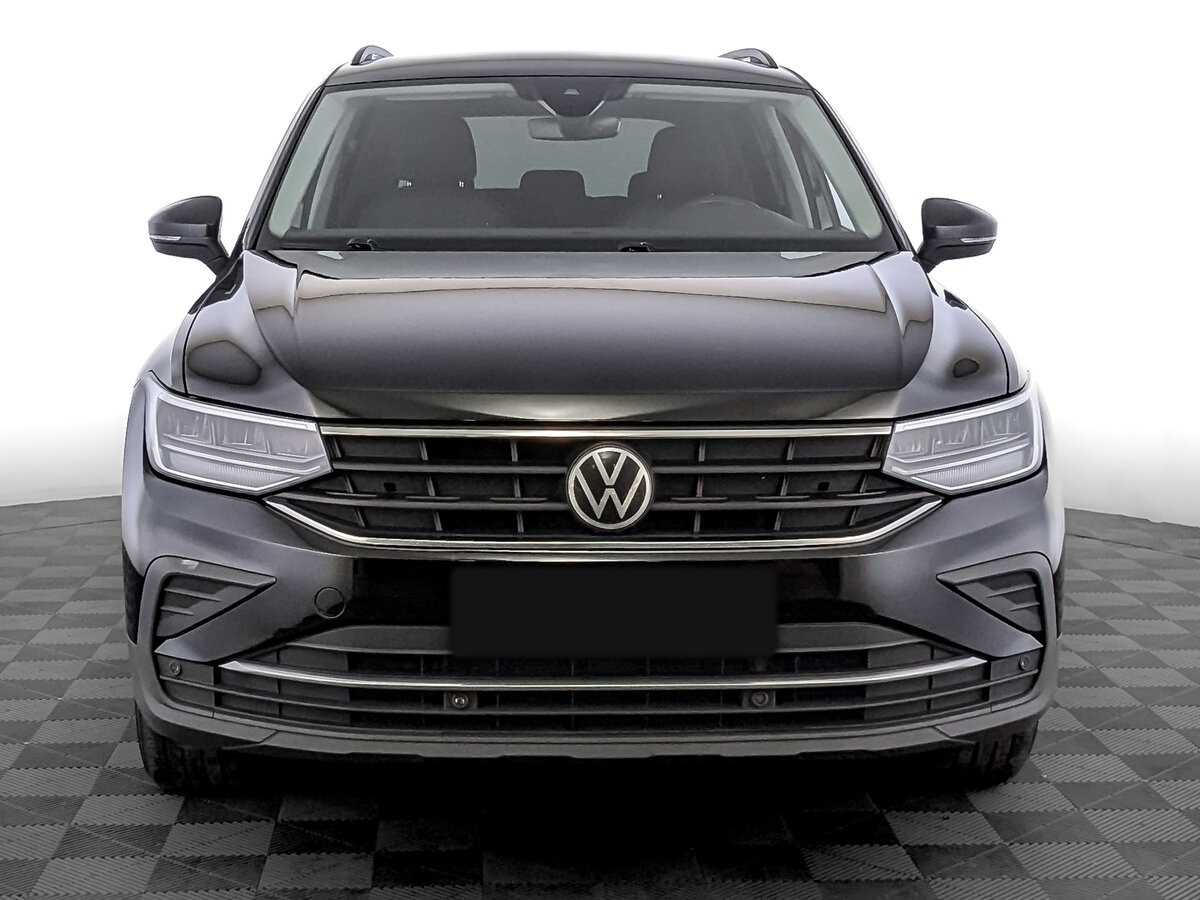 Volkswagen Tiguan с пробегом — 2021 год. Фото: #1