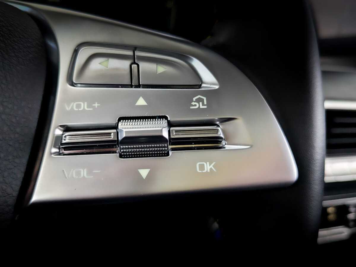 FAW Bestune T77 с пробегом — 2022 год. Фото: #27