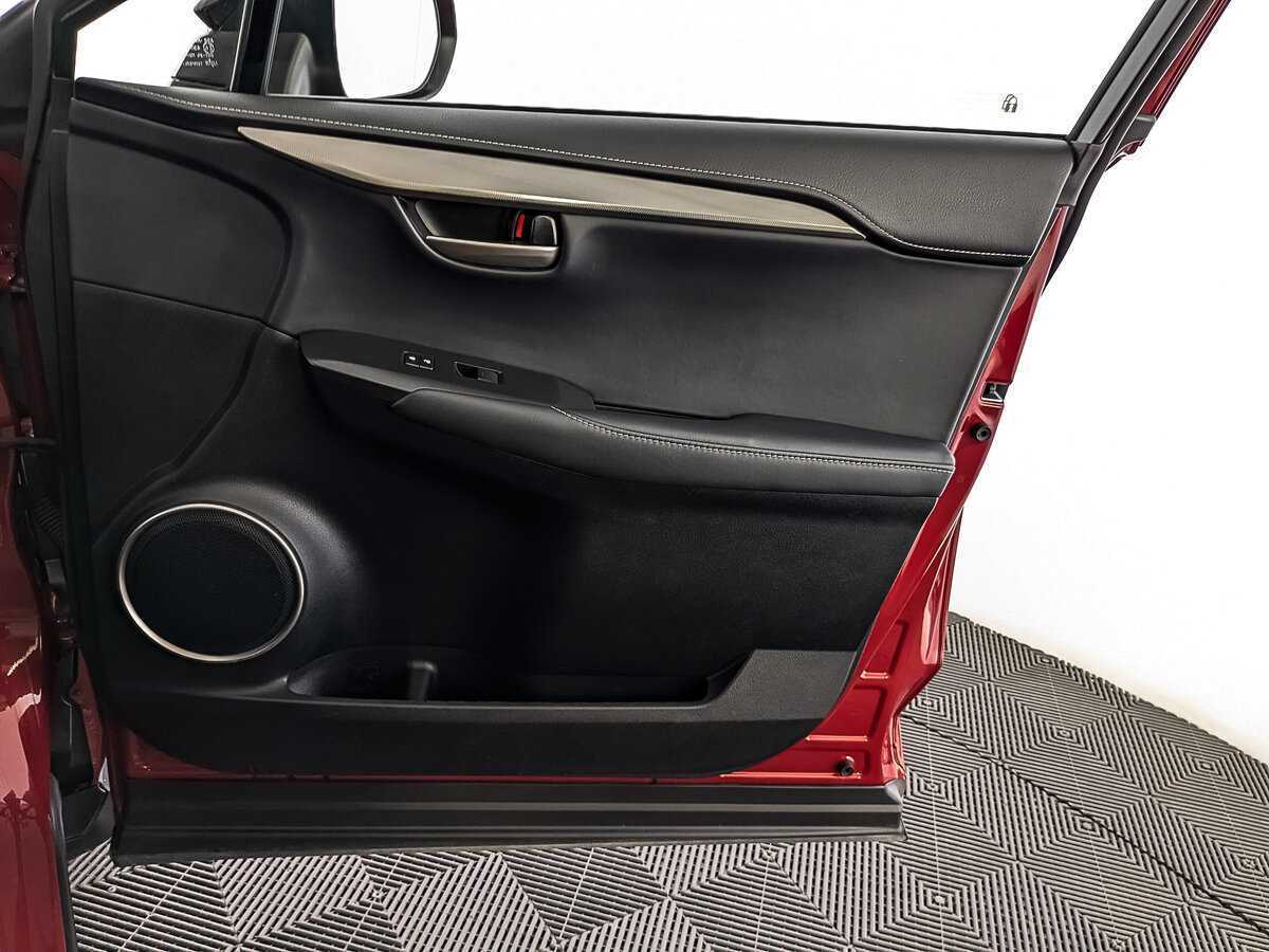 Lexus NX с пробегом — 2017 год. Фото: #24