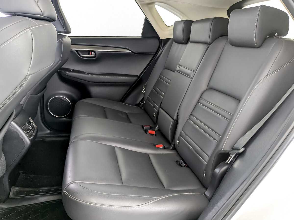 Lexus NX с пробегом — 2018 год. Фото: #11