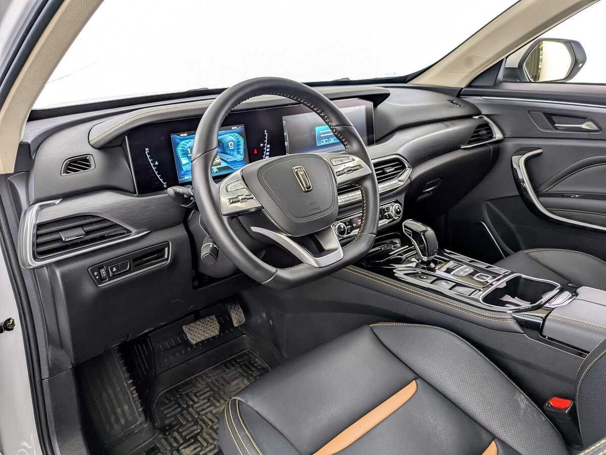 FAW Bestune T77 с пробегом — 2021 год. Фото: #13