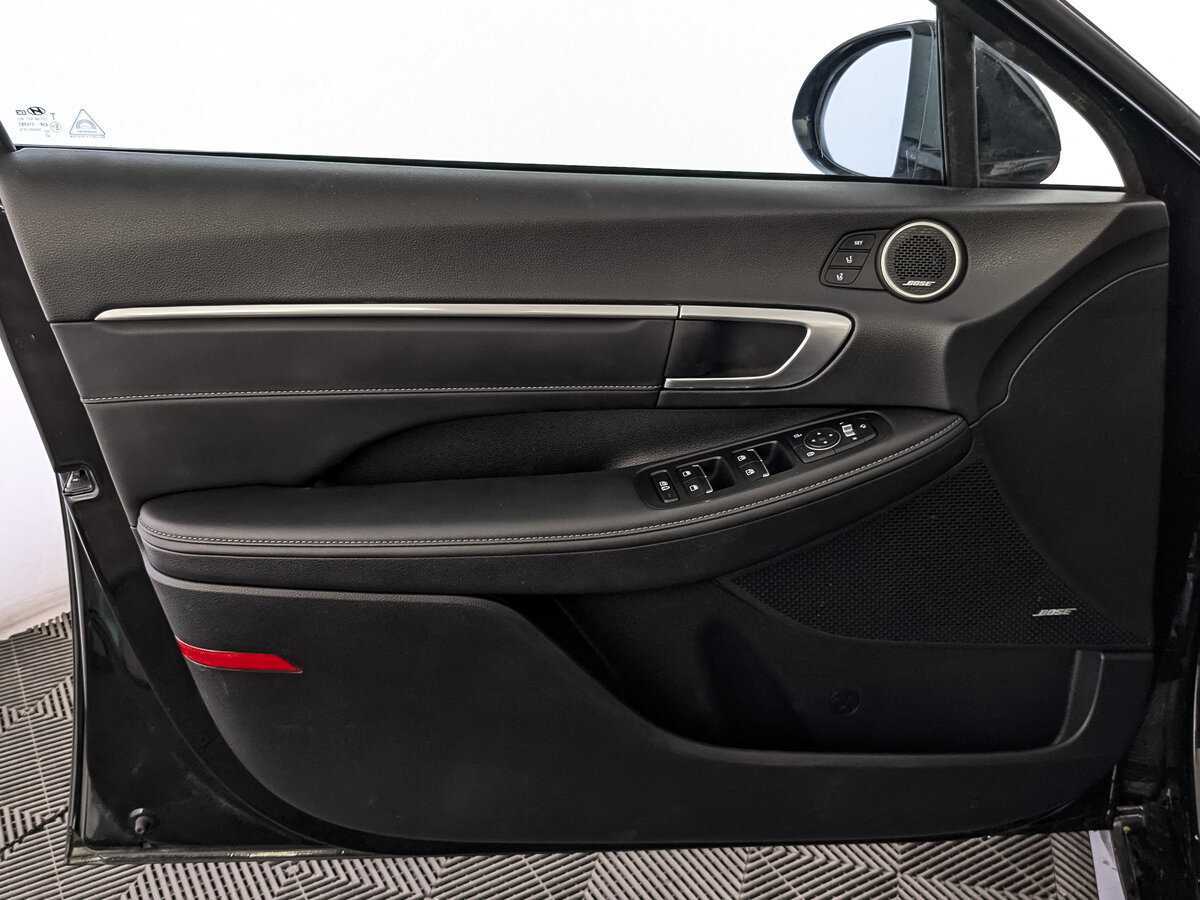 Hyundai Sonata с пробегом — 2021 год. Фото: #18