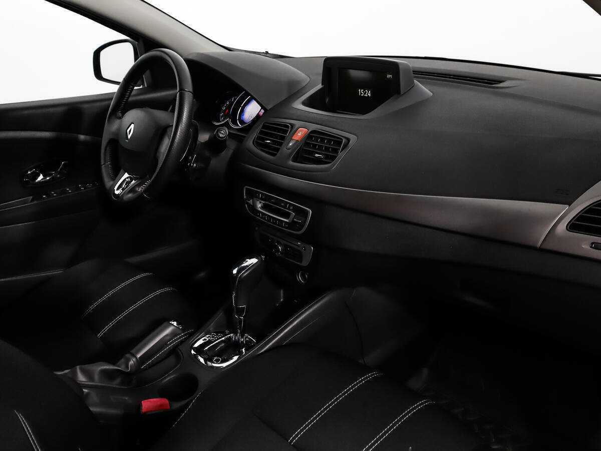 Renault Megane с пробегом — 2014 год. Фото: #11