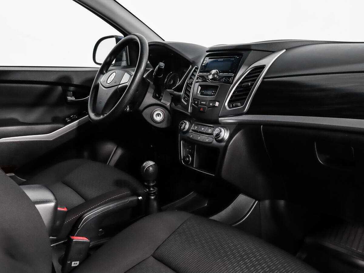 SsangYong Actyon с пробегом — 2014 год. Фото: #10