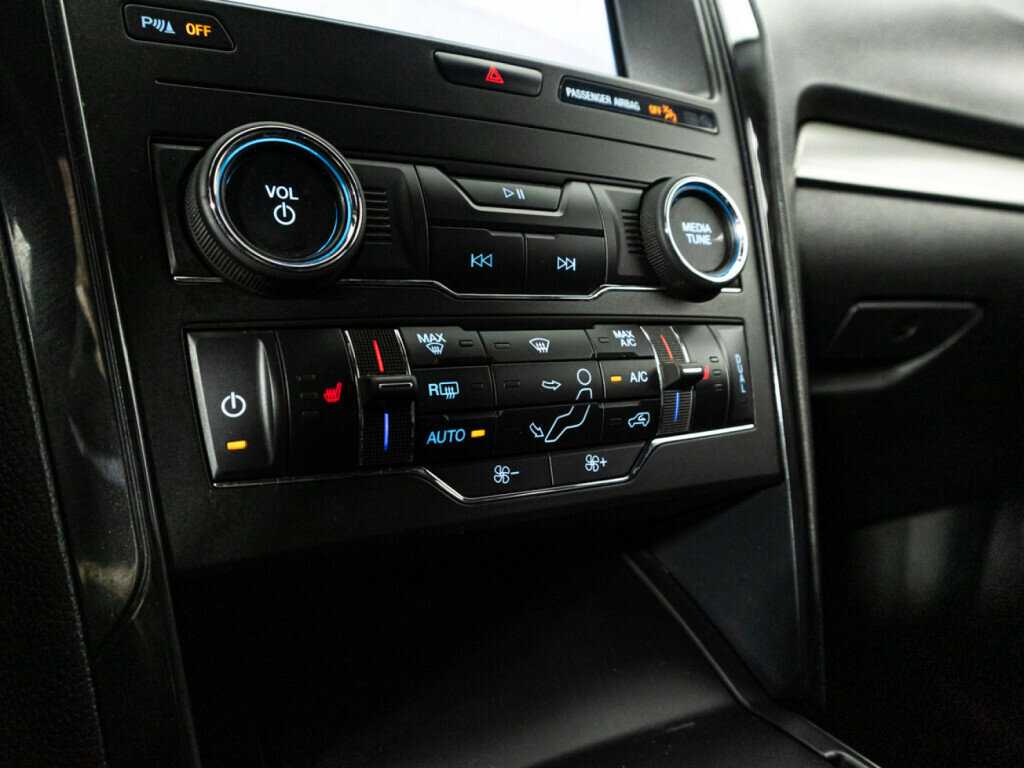 Ford Explorer с пробегом — 2019 год. Фото: #13