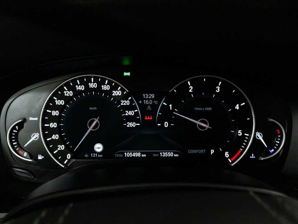 BMW 5 серии с пробегом — 2018 год. Фото: #11