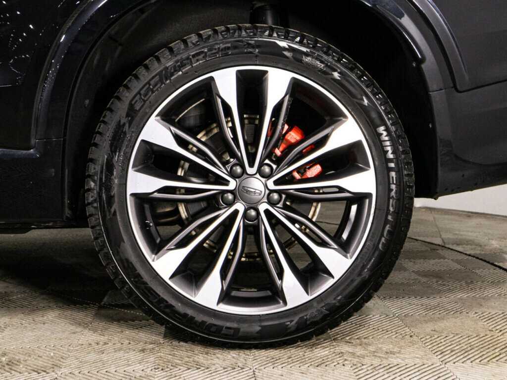 Geely Tugella с пробегом — 2023 год. Фото: #25