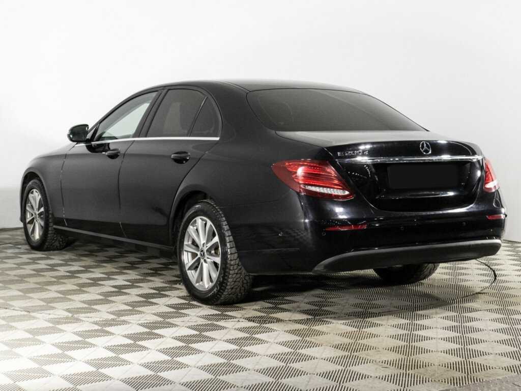 Mercedes-Benz E-Класс с пробегом — 2019 год. Фото: #6