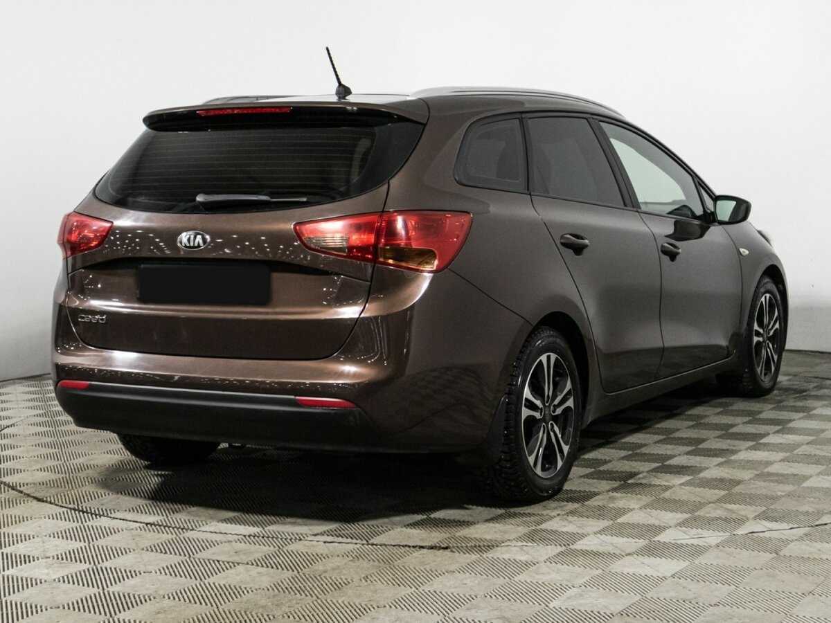 Kia Ceed с пробегом — 2013 год. Фото: #4