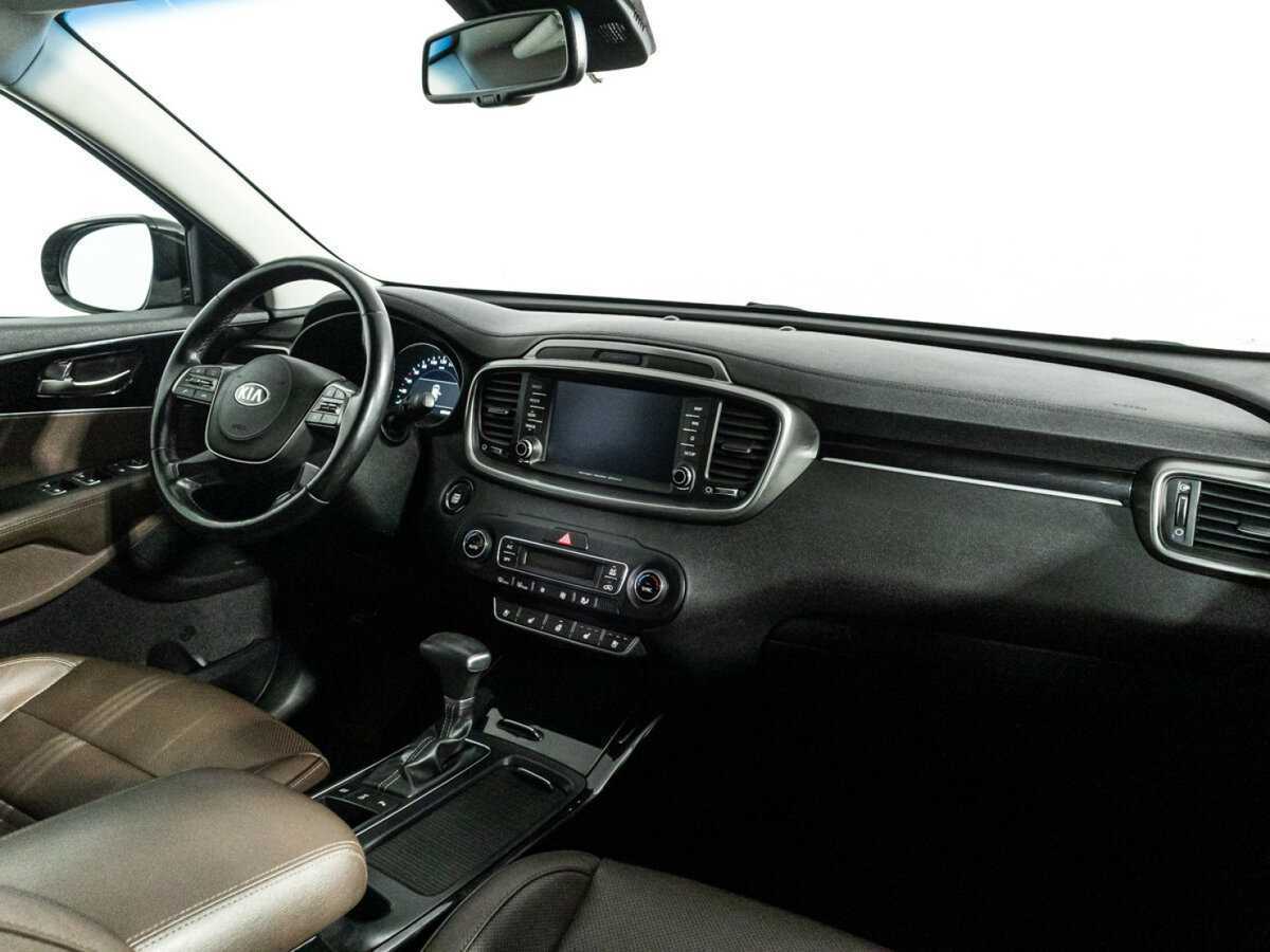 Kia Sorento с пробегом — 2018 год. Фото: #8