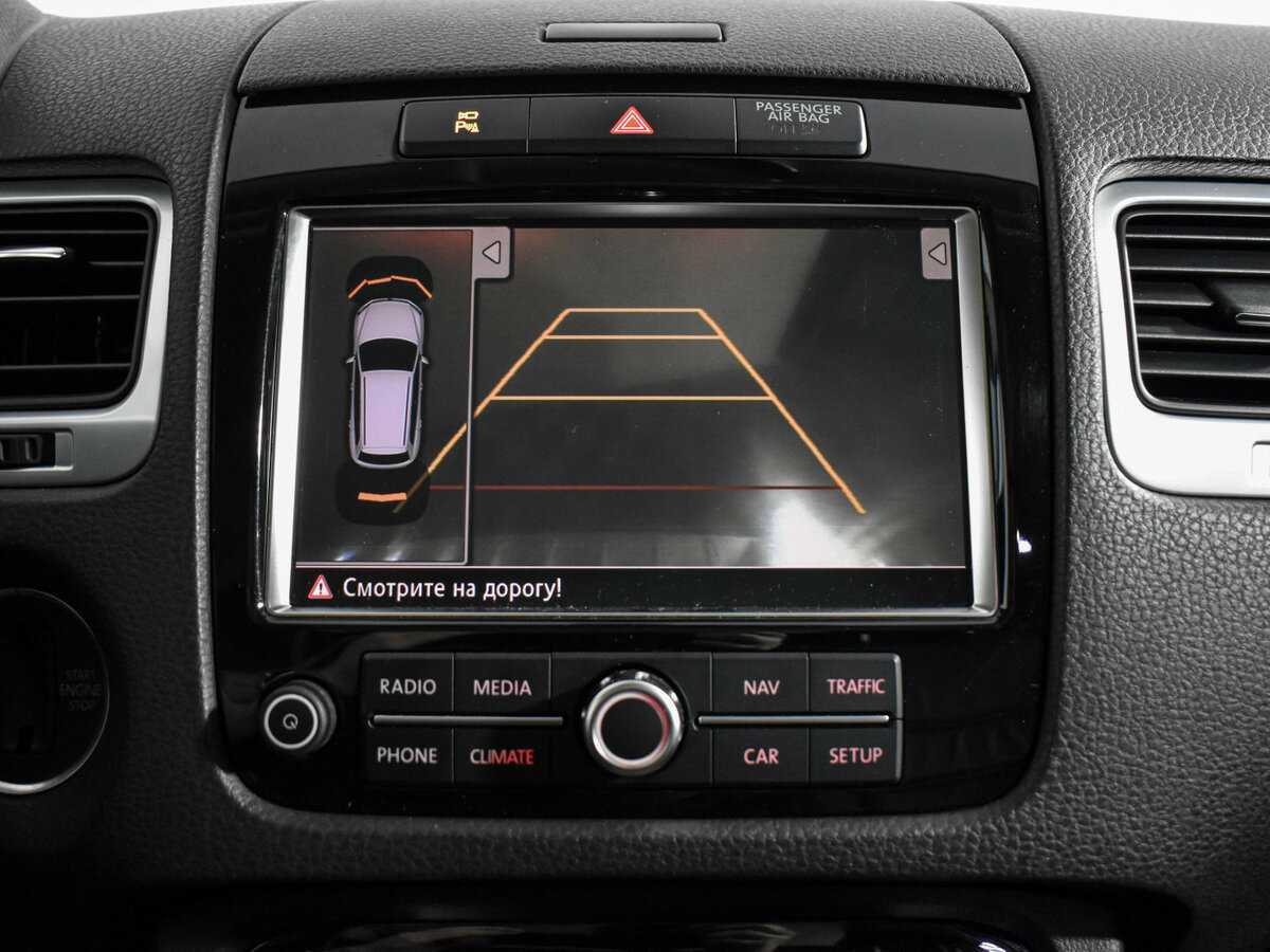 Volkswagen Touareg с пробегом — 2013 год. Фото: #17