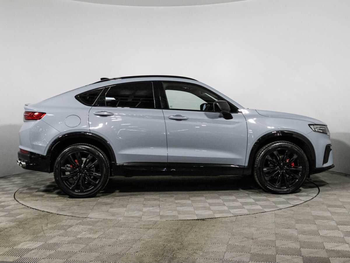 Geely Tugella с пробегом — 2023 год. Фото: #3