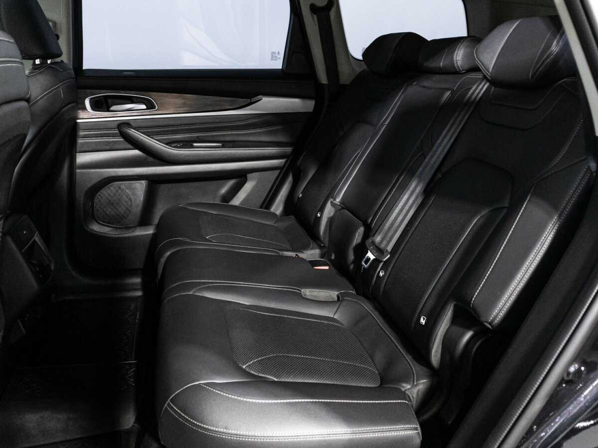 EXEED VX с пробегом — 2021 год. Фото: #9