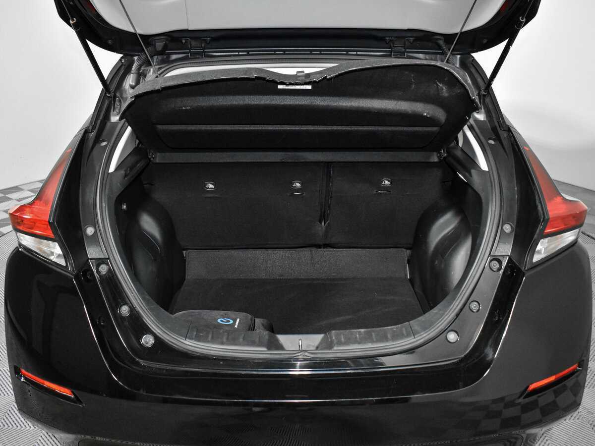 Nissan Leaf с пробегом — 2019 год. Фото: #21