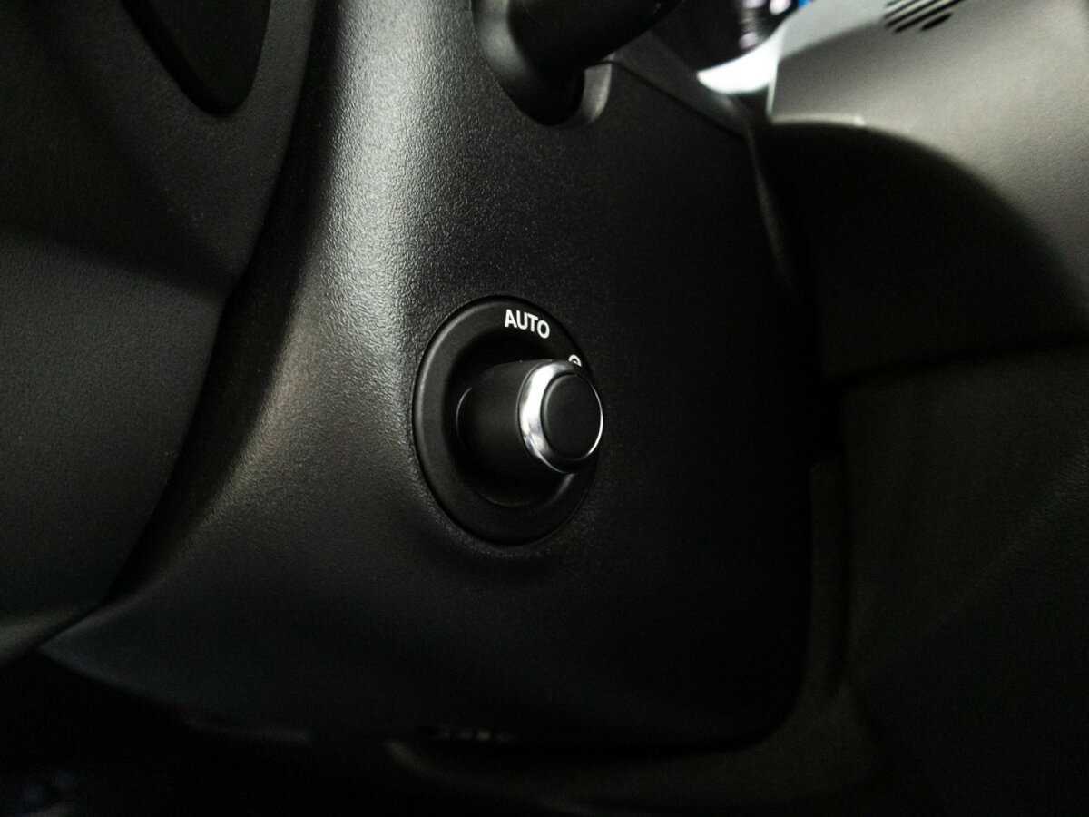 Jaguar XF с пробегом — 2016 год. Фото: #22