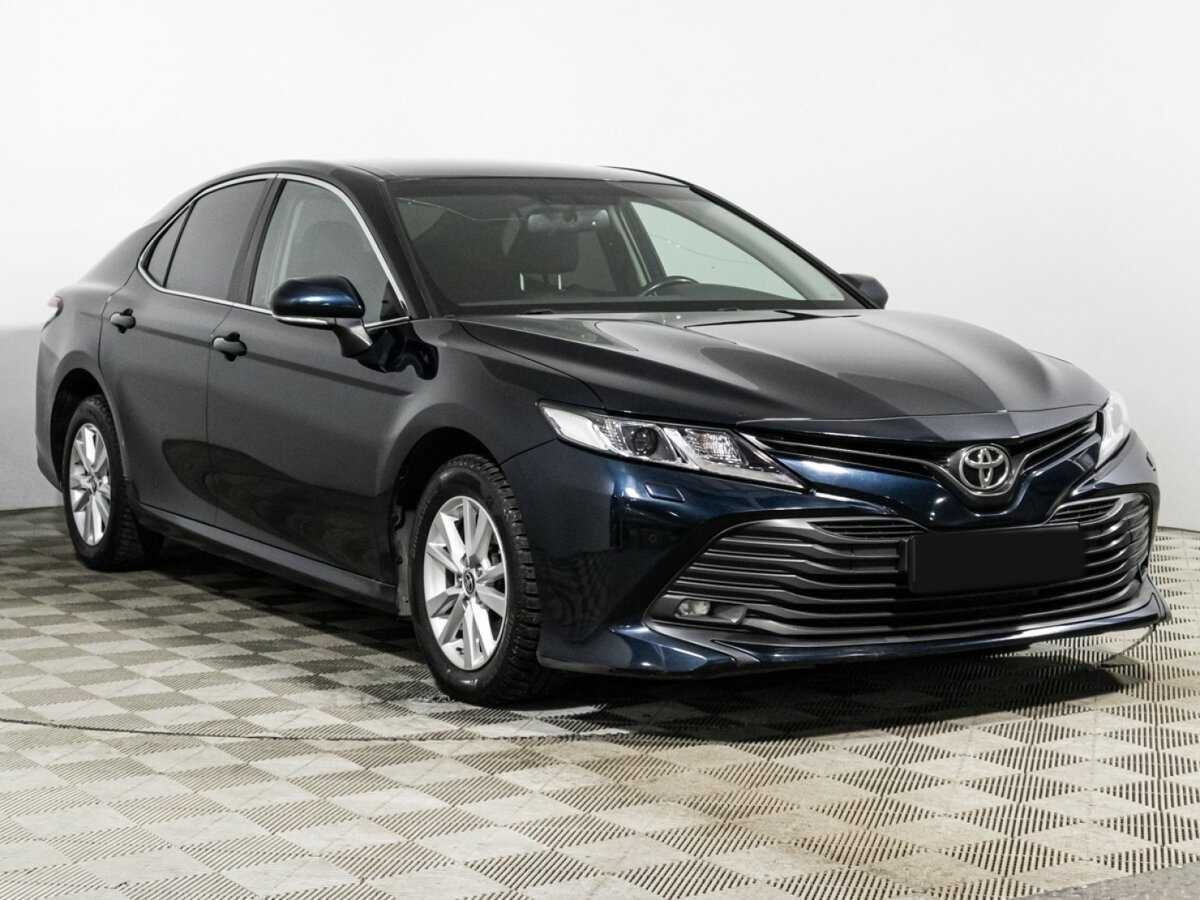 Toyota Camry с пробегом — 2020 год. Фото: #2