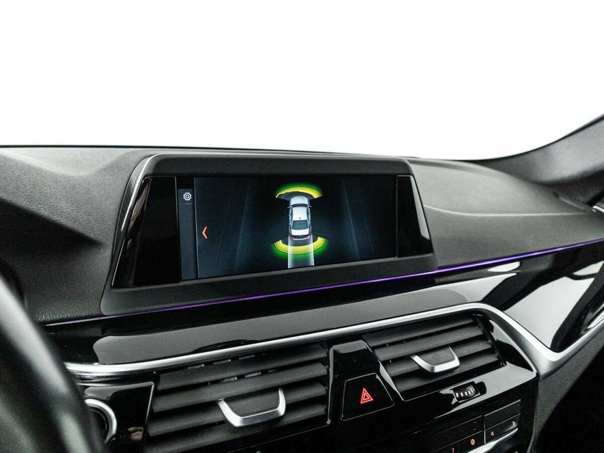 BMW 5 серии с пробегом — 2018 год. Фото: #17