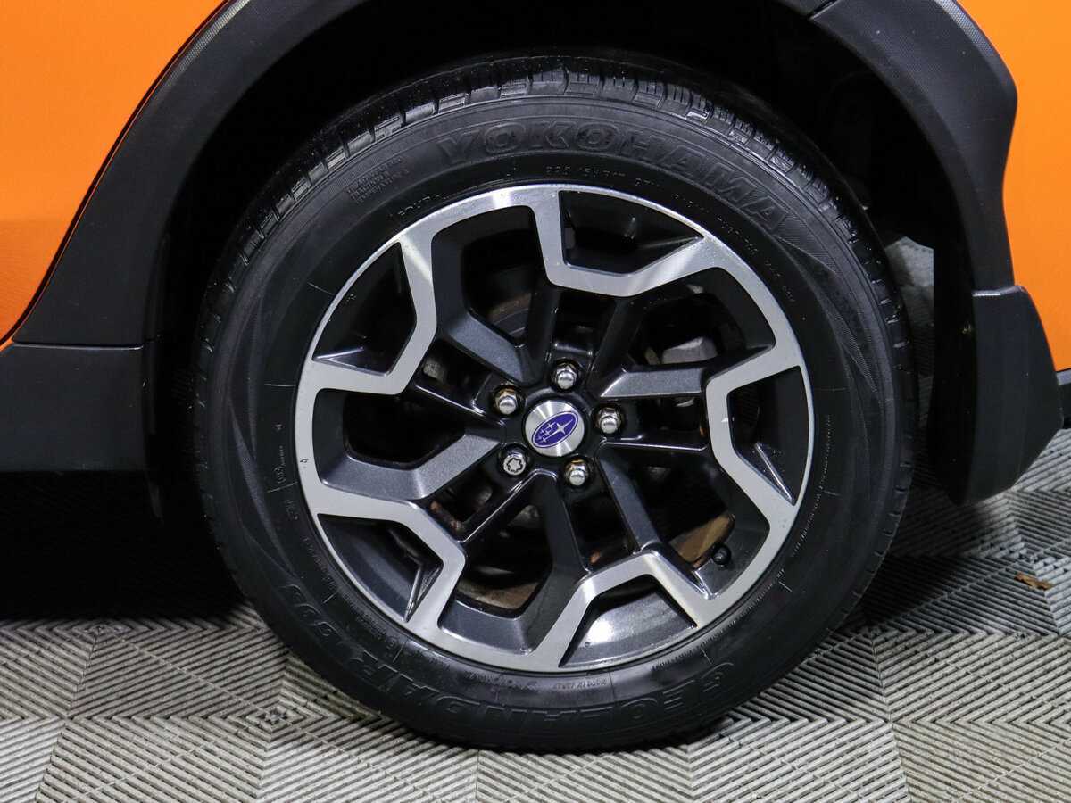Subaru XV с пробегом — 2015 год. Фото: #11