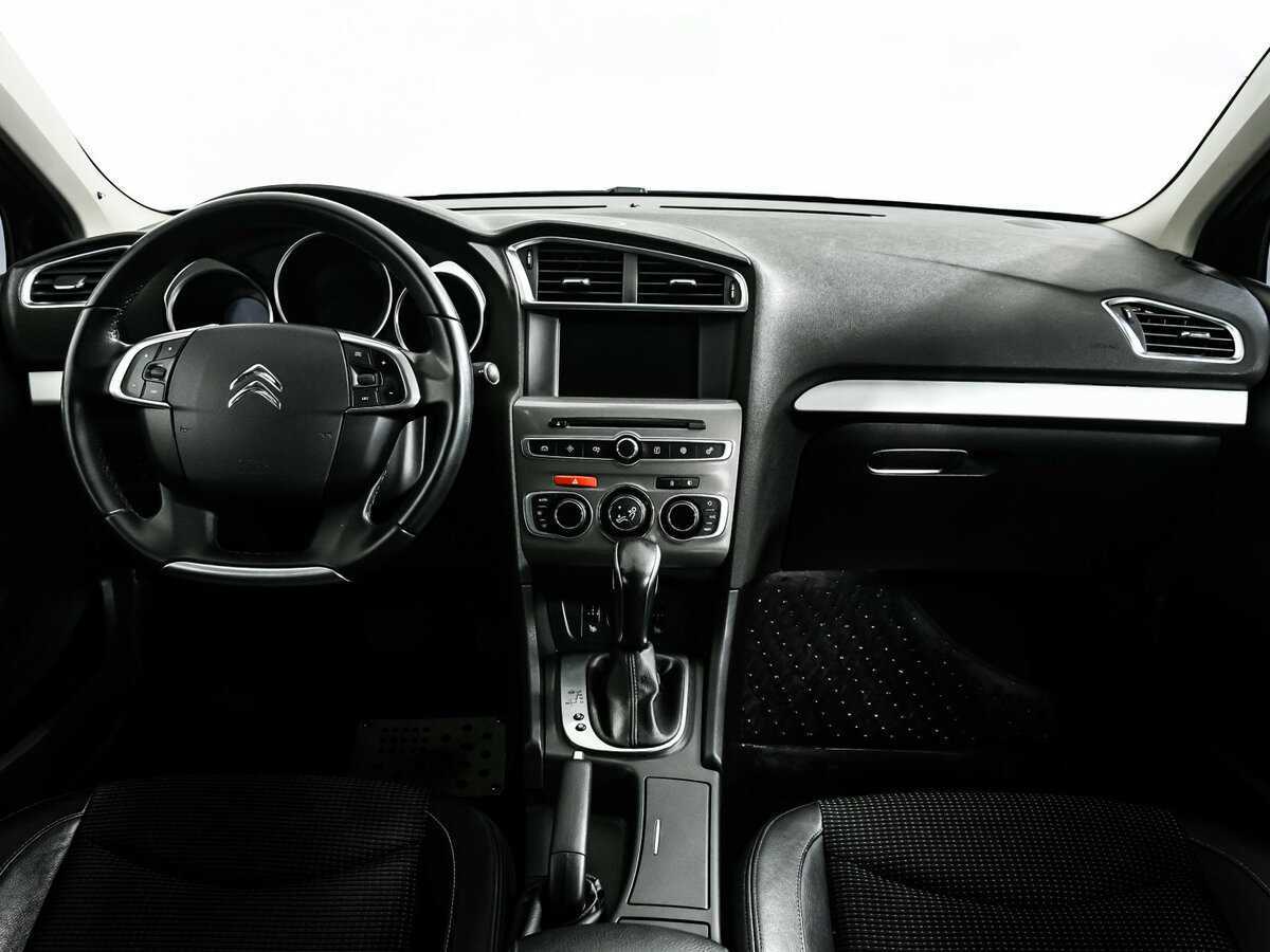 Citroen C4 с пробегом — 2016 год. Фото: #10