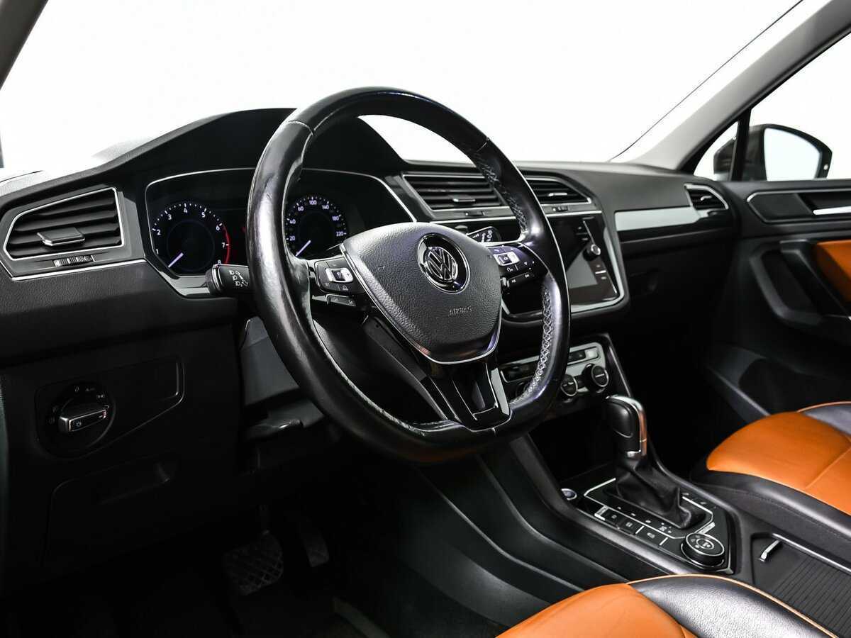 Volkswagen Tiguan с пробегом — 2017 год. Фото: #12