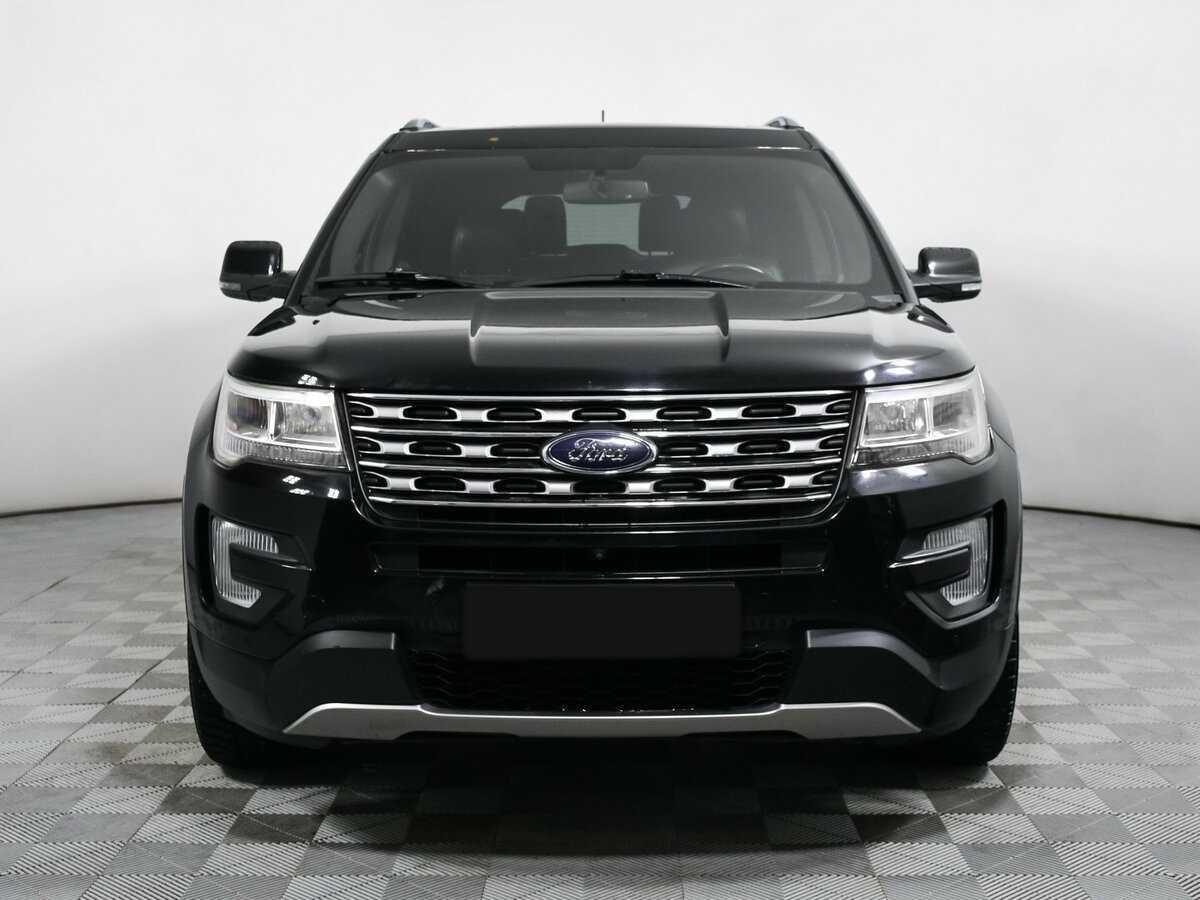 Ford Explorer с пробегом — 2016 год. Фото: #1