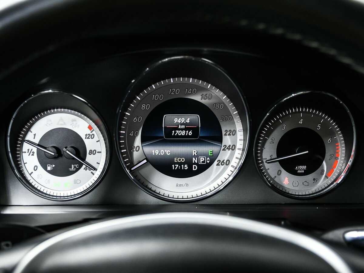 Mercedes-Benz GLK-Класс с пробегом — 2014 год. Фото: #9