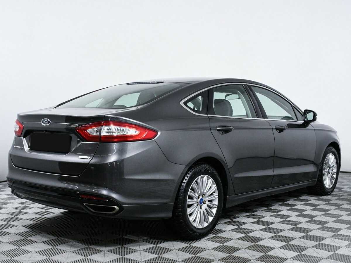 Ford Mondeo с пробегом — 2015 год. Фото: #4